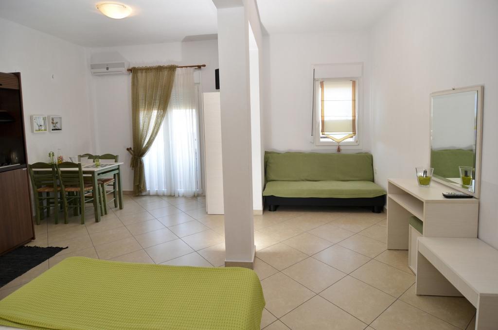 Ferienwohnung Inanthi Potos Exterior foto