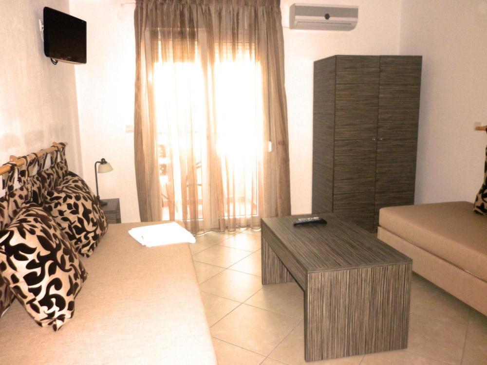 Ferienwohnung Inanthi Potos Zimmer foto